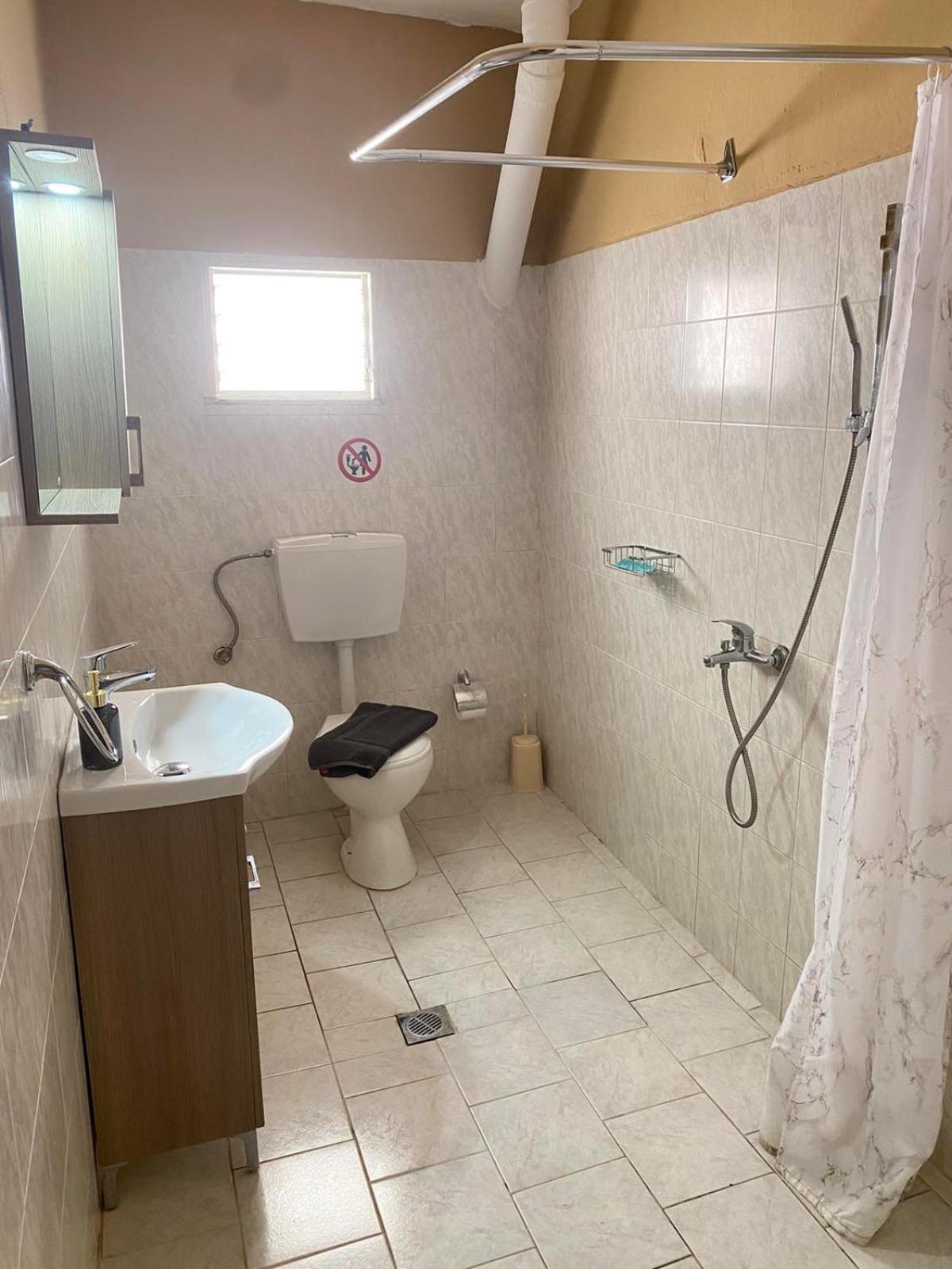 Eudokia Rooms 萨尔蒂 外观 照片