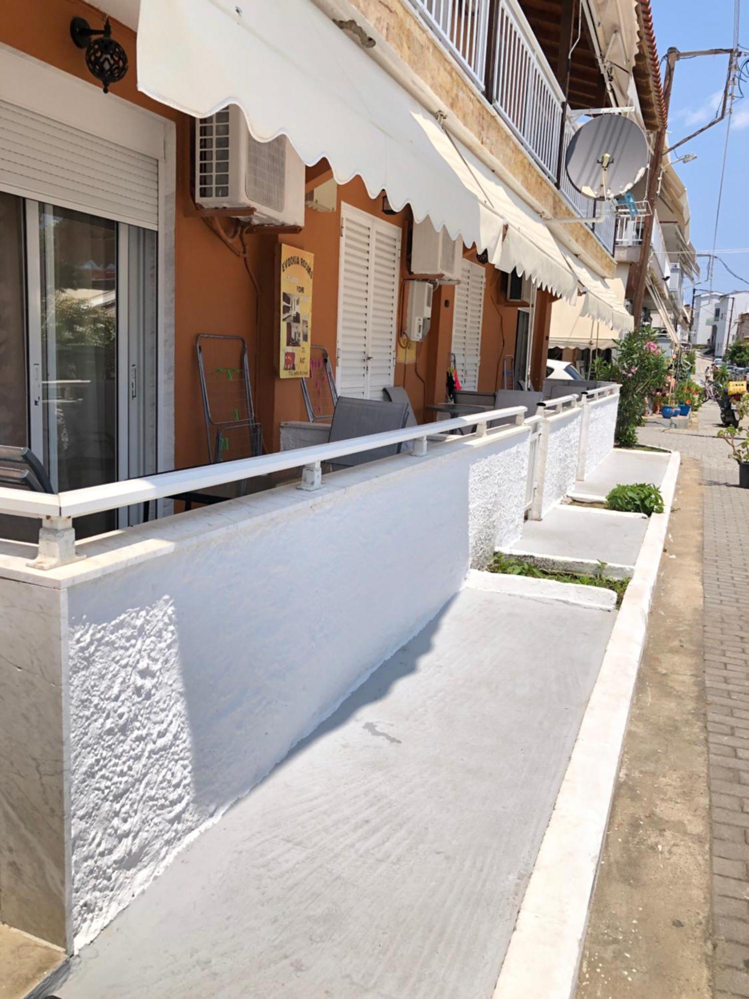 Eudokia Rooms 萨尔蒂 外观 照片